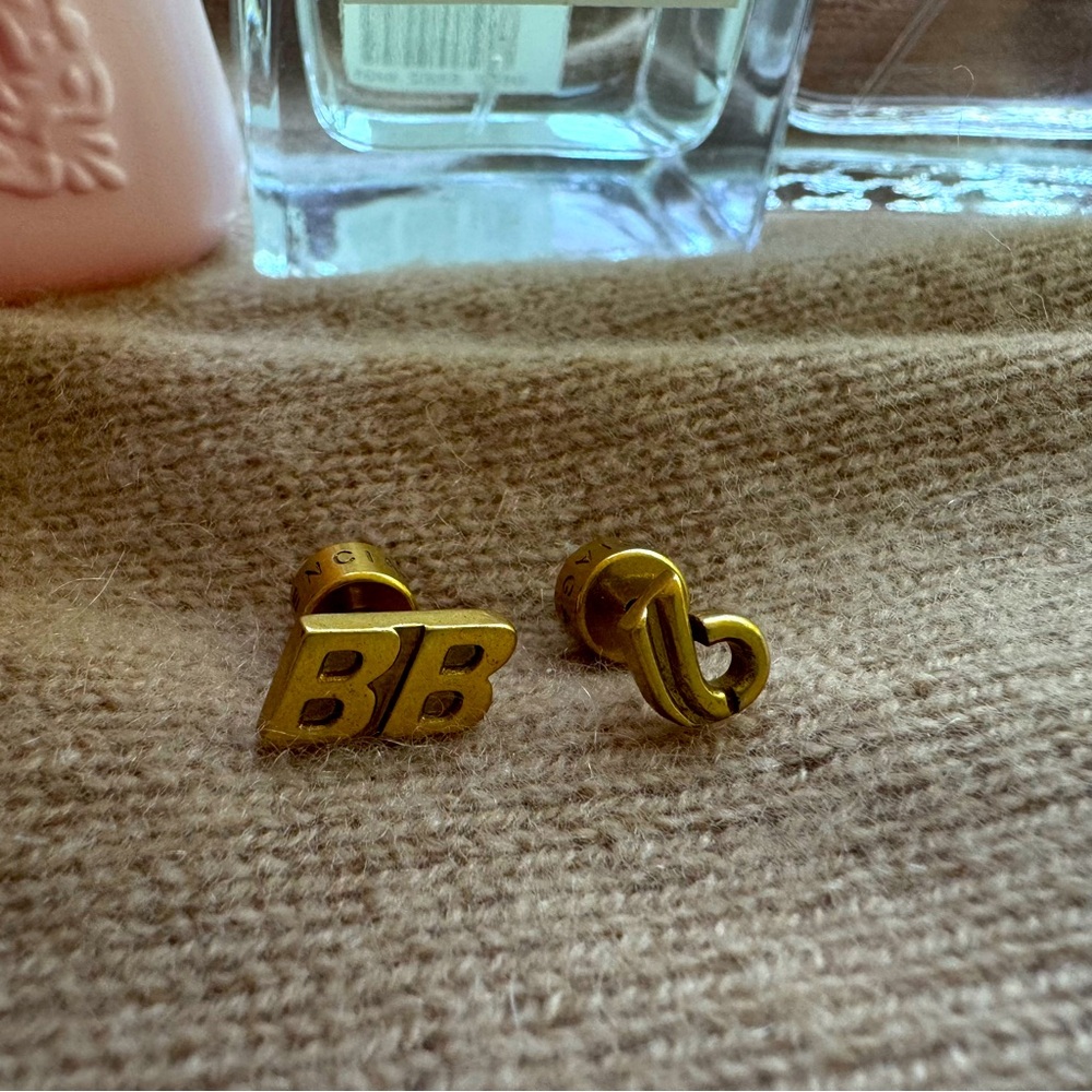 (Reserved pay)Balenciaga Gold Logo B Stud Earrings